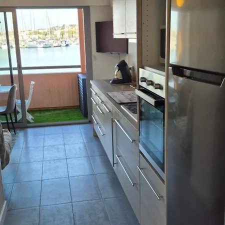 Apartmán T2, Superbe Vue Renovee, Parking, Clim, Piscine Agde