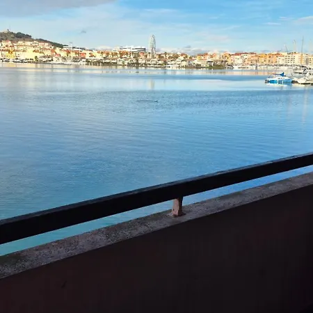 شقة T2, Superbe Vue Renovee, Parking, Clim, Piscine آجد
