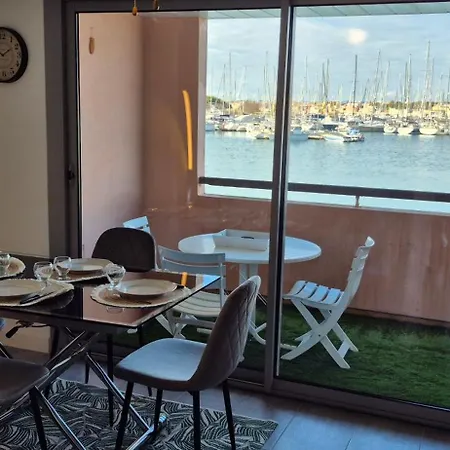 T2, Superbe Vue Renovee, Parking, Clim, Piscine شقة آجد
