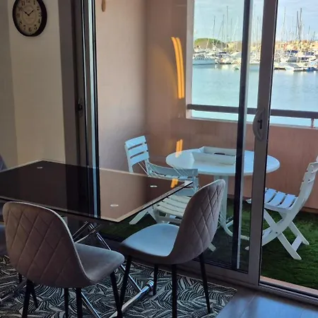 Apartmán T2, Superbe Vue Renovee, Parking, Clim, Piscine Agde