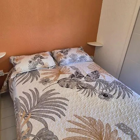T2, Superbe Vue Renovee, Parking, Clim, Piscine Apartmán