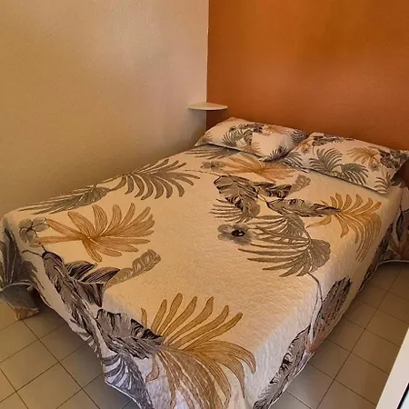 T2, Superbe Vue Renovee, Parking, Clim, Piscine Apartmán *