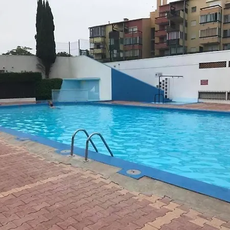 Apartmán T2, Superbe Vue Renovee, Parking, Clim, Piscine *